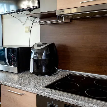 Sunny With Large Terrace & Pool Access By Flat Manаger Apartment Varna